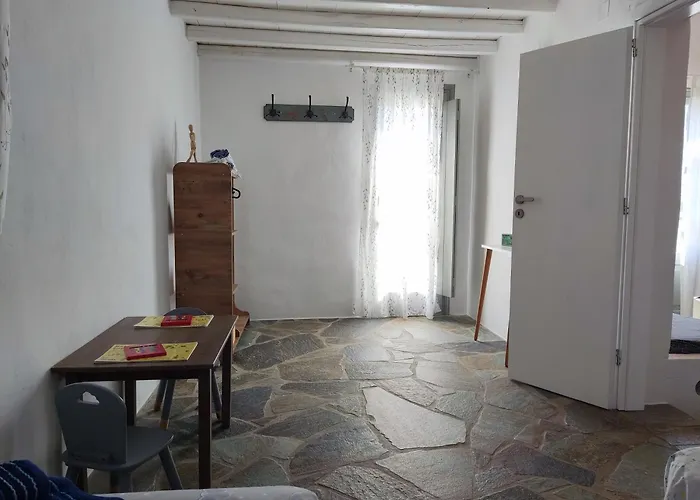 Melia Sifnos House