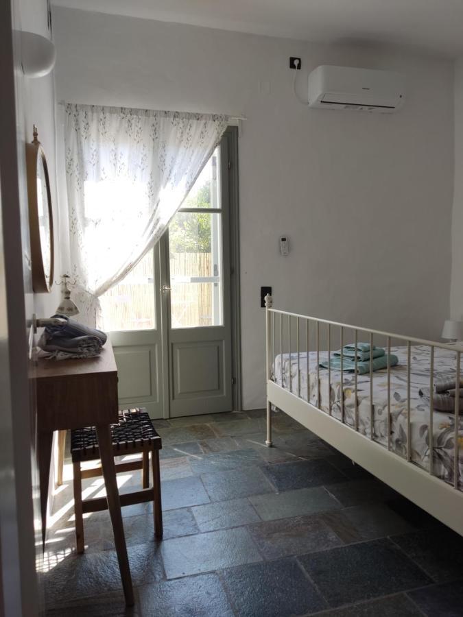 Melia Sifnos House